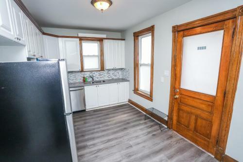 Cozy Apartments In Kitchener