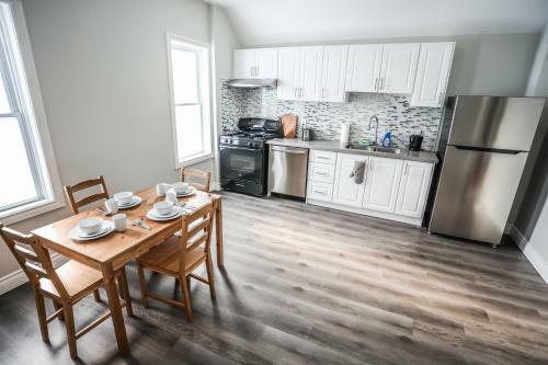 Cozy Apartments In Kitchener