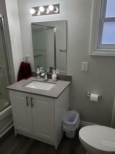 Cozy Apartments In Kitchener