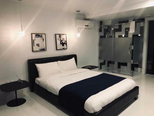 Hostal Room In Guest Room - Studiotel Luxe In Downtown Montreal