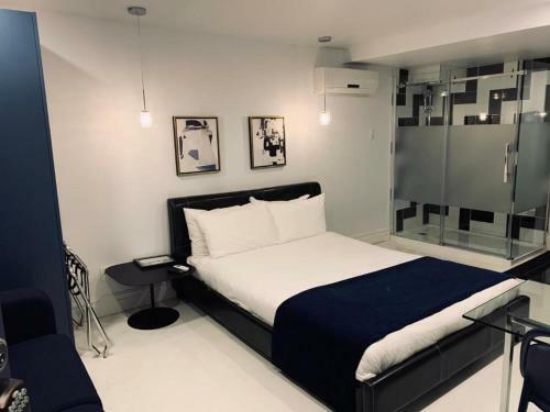 Hostal Room In Guest Room - Studiotel Luxe In Downtown Montreal