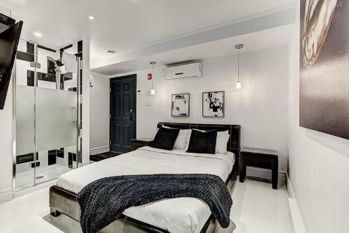 Hostal Room In Guest Room - Studiotel Luxe In Downtown Montreal
