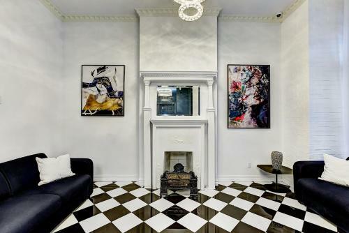 Hostal Room In Apartment - Studio Downton Musees District