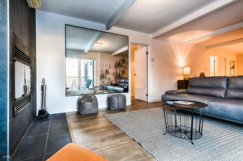 Chic Mt-tremblant Condo With View On The Lake