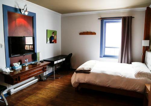 Hotel Auberge Chez Bass