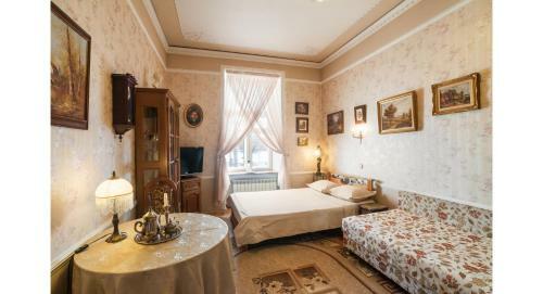 Hostal View On Neva