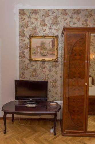 Hostal View On Neva