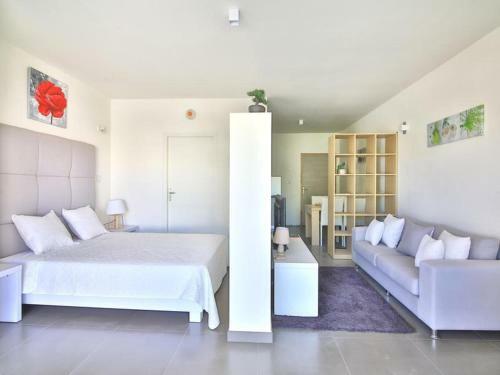 Hostal Room In Apartment - Completely Renovated Aparthotel