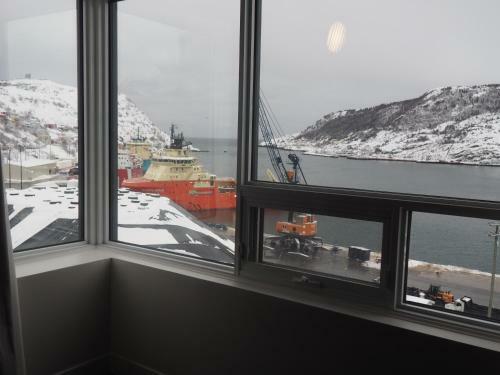 Hotel Doubletree By Hilton St. John's Harbourview