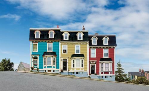 Hotel Doubletree By Hilton St. John's Harbourview