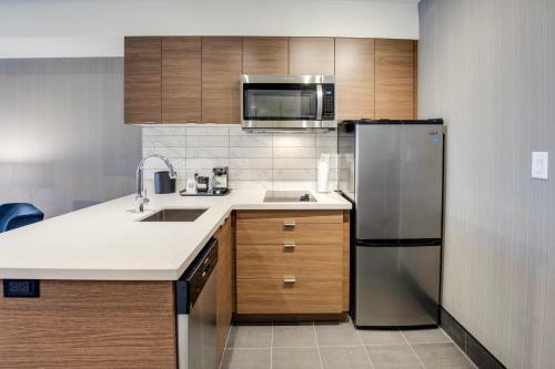 Sandman Signature Saskatoon South Hotel