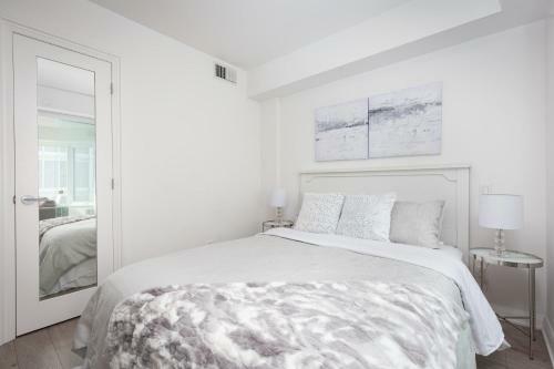 Chic 1 Bedroom Apartment In Yorkville