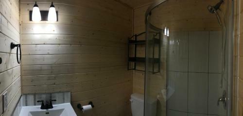 Cougar Mountain Cabin Rentals
