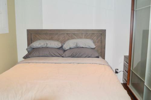 The Jukebox Modern Industrial 1 Bedroom Downtown