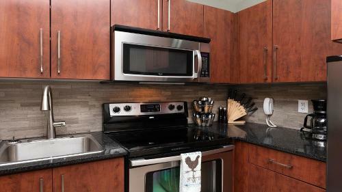 Apartamento Cozy Creekside 1 Bedroom Condo