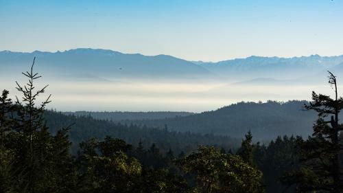 Kaliana Sanctuary With Stunning Views