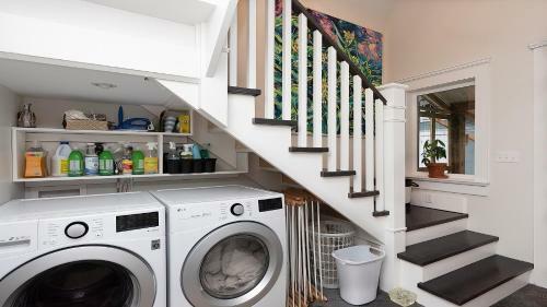 Kaliana Sanctuary With Stunning Views