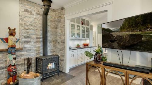 Kaliana Sanctuary With Stunning Views