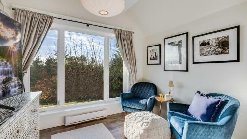 Kaliana Sanctuary With Stunning Views