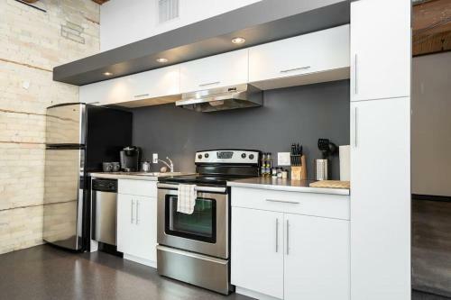 Apartamento New York Style Loft With Parking Exchange District Coffee Gym