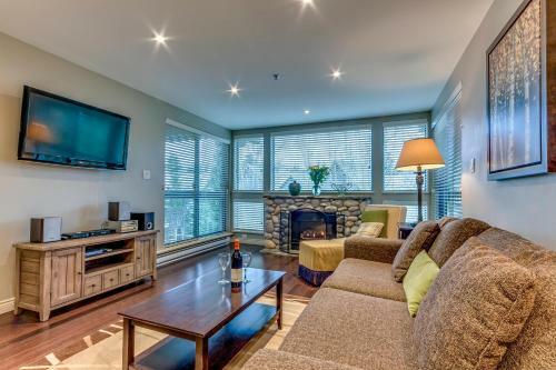 Greystone Lodge 216 Ski-in Out