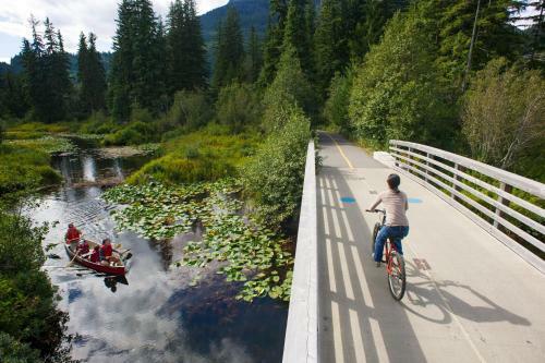 Modern Home In An Amazing Location By Harmony Whistler