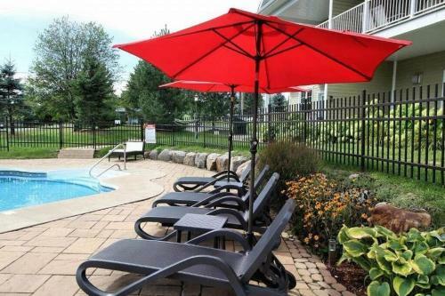 Le Champlain 101 Unique Condo 4 �toiles Sur Deux �tages!!