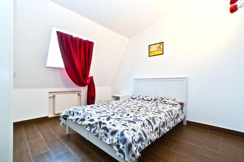 La Casa Di Bury Apartments 2