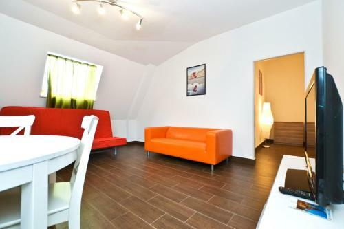La Casa Di Bury Apartments 2