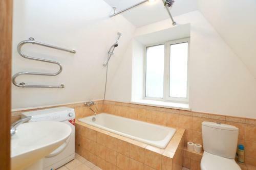 La Casa Di Bury Apartments 2