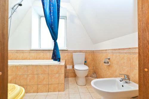 La Casa Di Bury Apartments 2