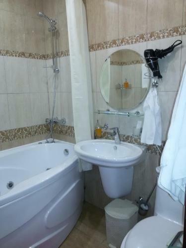Schastie Na Rubinsteina - Apartments