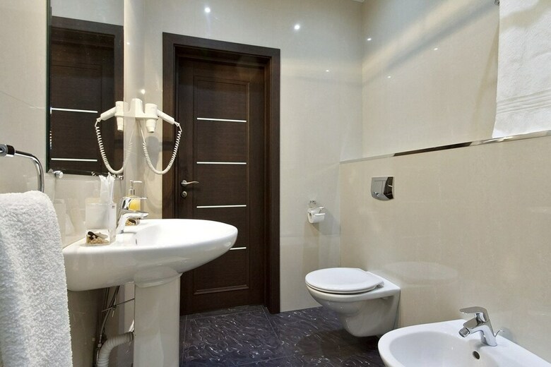 Men'k Kings Hotel