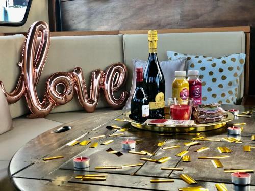 Homeboat-bateau H�tel