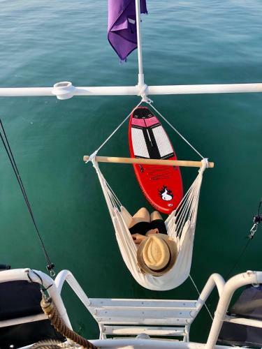 Homeboat-bateau H�tel