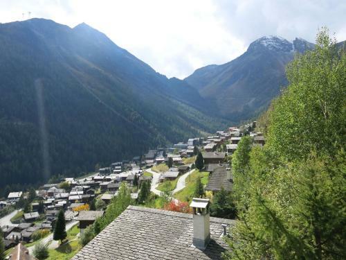 Chalet Les Clarines