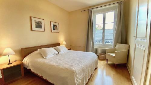 Apartamento Bright, Classic And Elegant, Close To Train Station
