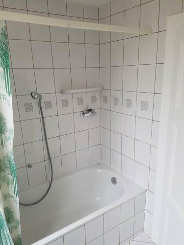 Hostal Chambres Meubl�es Prilly - Lausanne