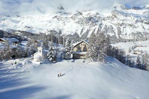Hotel Sonne Fex Alpine Hideaway