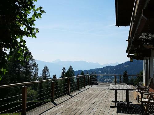 Villa Gorgeous And Spacious Chalet Near The Center