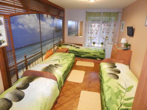 Albergue Advance Trio