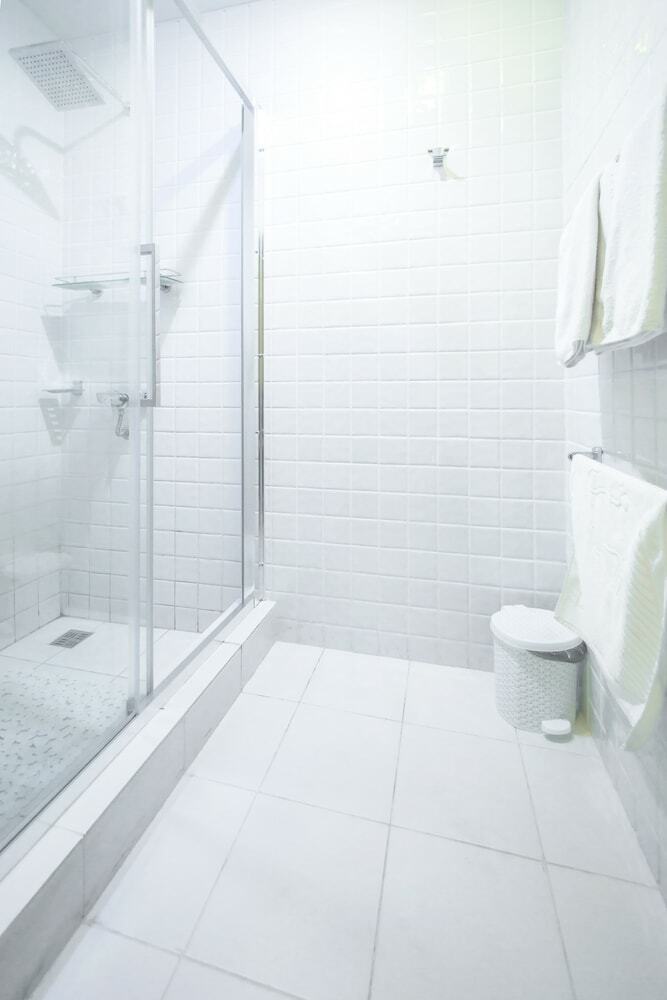 Alex Hotel Na Muzhestva