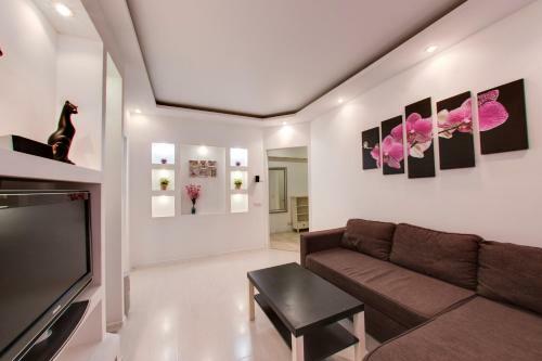 Apartments Uyut