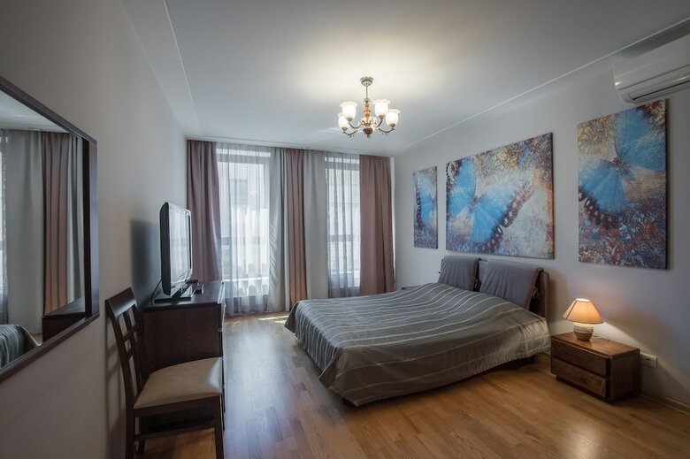 Sharf Hotel
