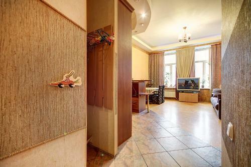 Apartment On Suvorovskiy