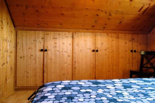 Paccots: Chalet Pour 4 Personnes - Calme