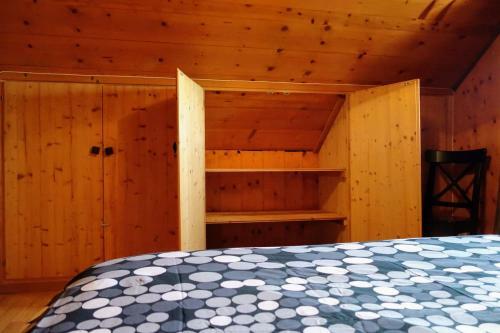 Paccots: Chalet Pour 4 Personnes - Calme