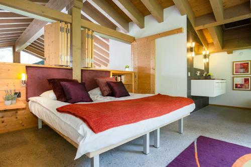 Luxury Spa Chalet With Jacuzzi And Sauna