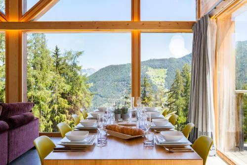 Luxury Spa Chalet With Jacuzzi And Sauna