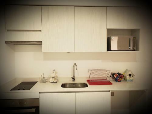 The Flat Apartments & Suites